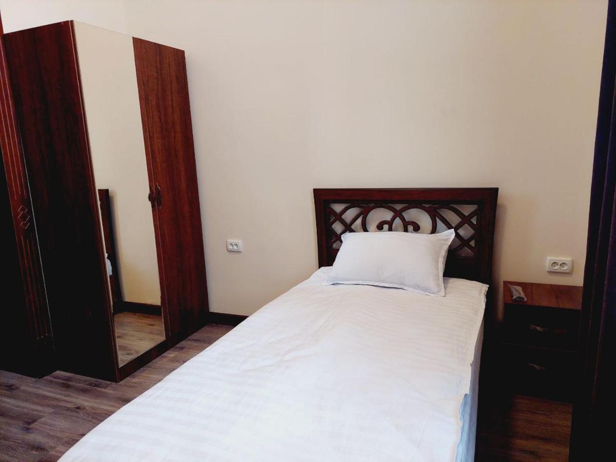 Samarabonu Hotel Samarkand Esterno foto